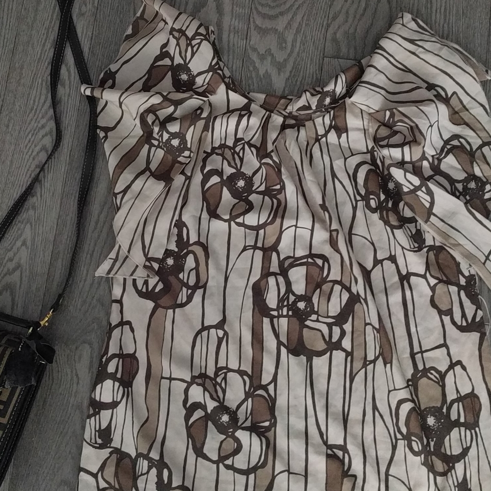 🌸🌺Mini 👗 dress🌸🌺🌺🌺 - Picture 3 of 4